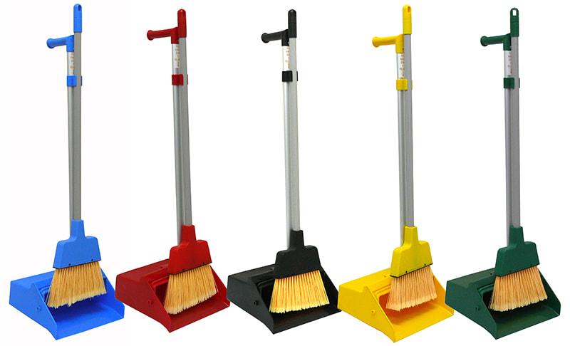 Lobby Pan Black with Broom Set